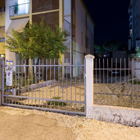 B&B Foscolo Лидо дели Естенси Екстериор снимка