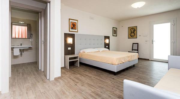 B&B Foscolo Лидо дели Естенси Екстериор снимка
